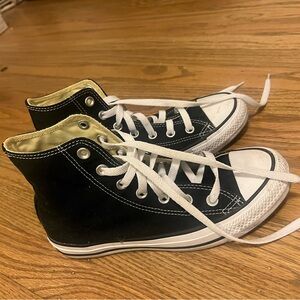 High top Converse Black and White High-Top Sneakers